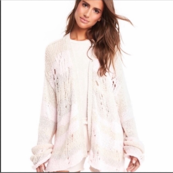 WILDFOX Yara Distressed Dolman Cardigan - Picture 3 of 11